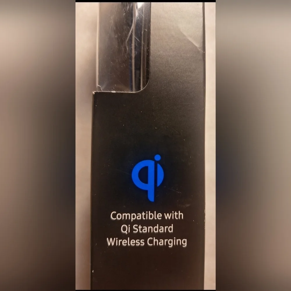 Samsung Wireless ChargerSamsung Qi Certified Wireless Charging Pad US VERSION NE